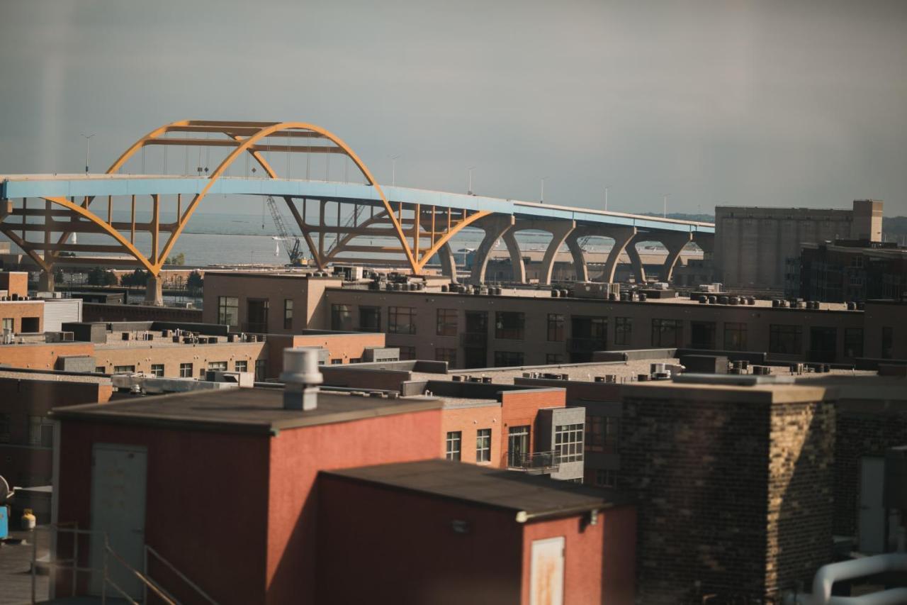 דירות Frontdesk Maxwell Lofts Milwaukee Walker'S Point מראה חיצוני תמונה